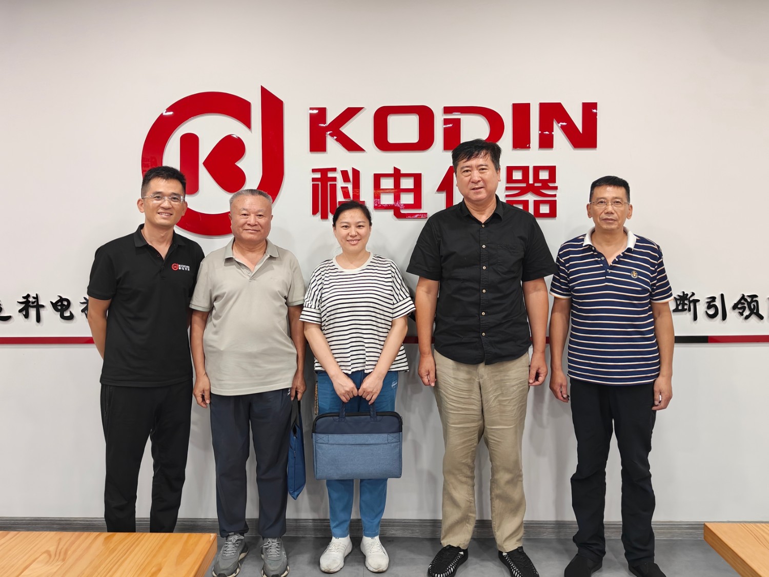 濟(jì)寧市機(jī)械行業(yè)協(xié)會到訪科電儀器 深化合作共話發(fā)展